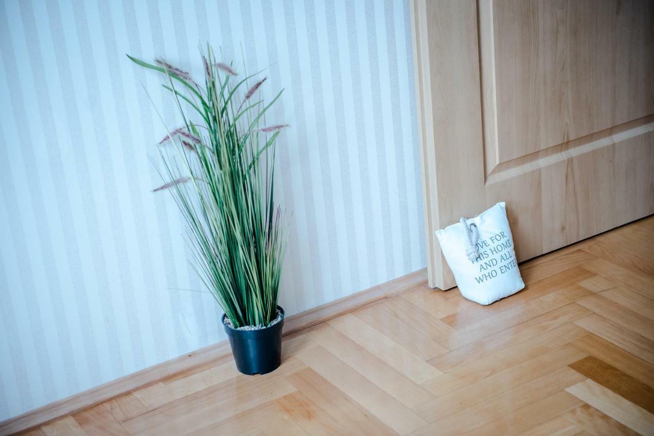 בודפשט Hollo Apartment - Private Garage - A/C מראה חיצוני תמונה