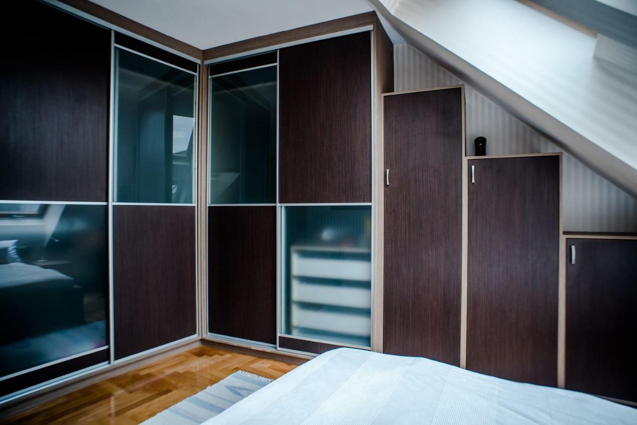 בודפשט Hollo Apartment - Private Garage - A/C מראה חיצוני תמונה